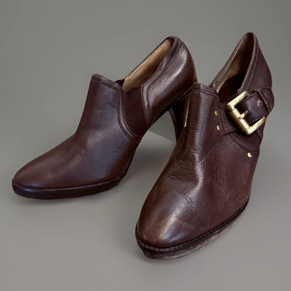 Brown Leather Gold Buckle Heeled Ankle Boo… - Picture 3 of 12